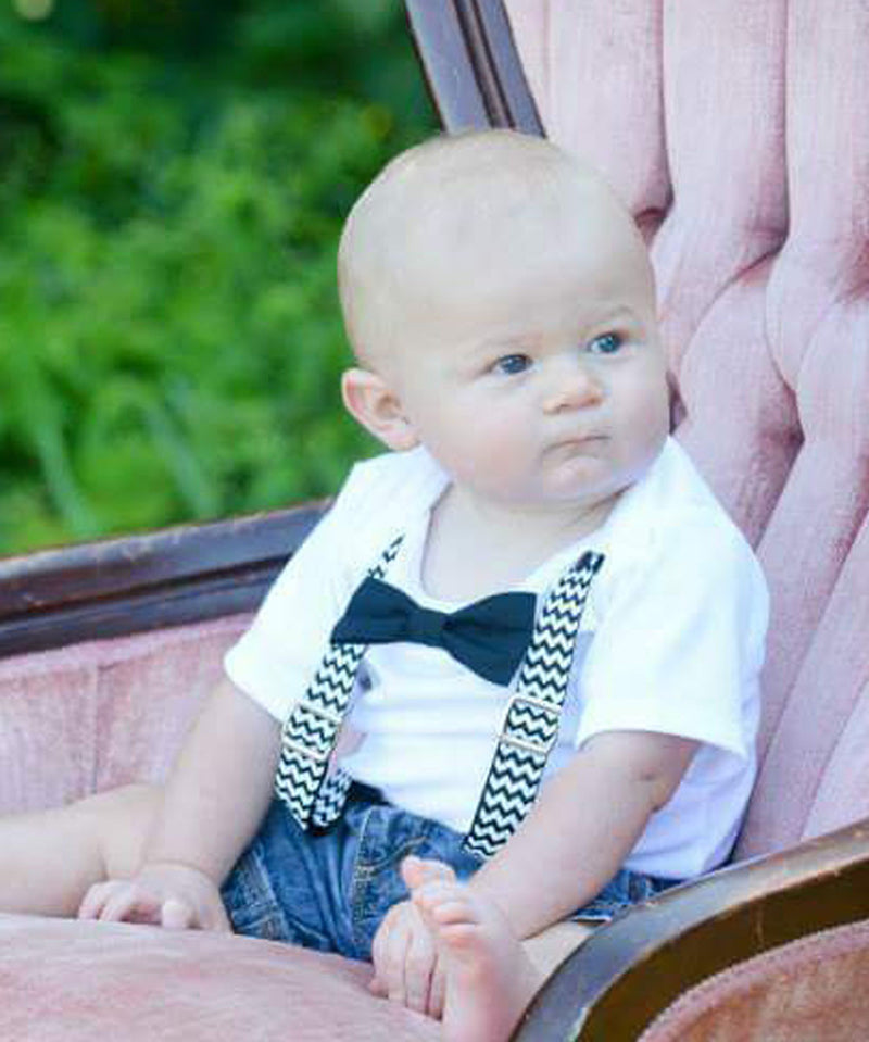 first birthday outfit baby boy navy blue chevron monochrome birthday onesie noah's boytique suspenders bow tie number one