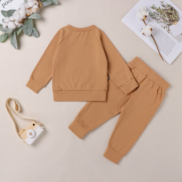 Kids Sweatshirt and Jogger Pants Set in Classic Colors Unisex Winter Outfit Boys and Girls